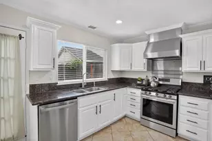 843 Gazebo Ln, Galt, CA 95632 - Photo 6