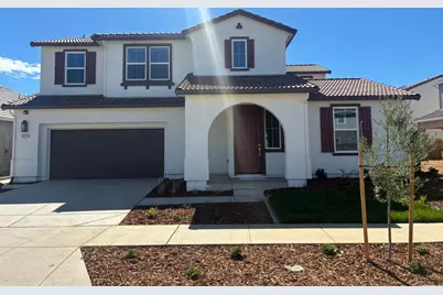 10276 Golden Sunray Drive, Elk Grove, CA 95757 - Photo 1