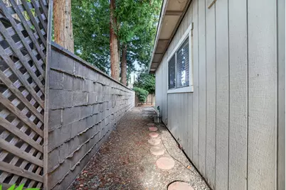 5844 Fledgling Court, Fair Oaks, CA 95628 - Photo 14