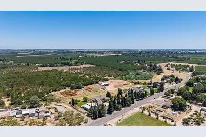 21992 McBride Road, Escalon, CA 95320 - Photo 6