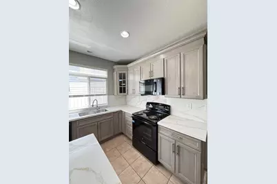 220 Cornerstone Way, Manteca, CA 95336 - Photo 10