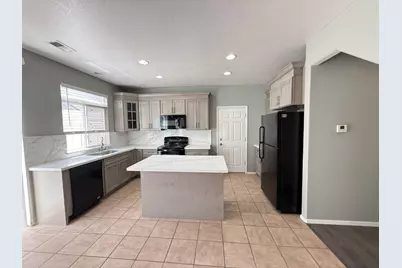 220 Cornerstone Way, Manteca, CA 95336 - Photo 8