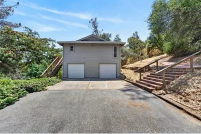 19221 Wolf Creek Road, Grass Valley, CA 95949 - Photo 4