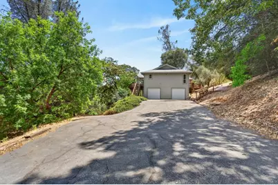19221 Wolf Creek Road, Grass Valley, CA 95949 - Photo 54