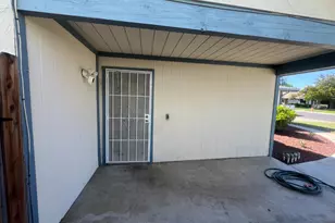 1048 Aspen Dr, Manteca, CA 95336 - Photo 2