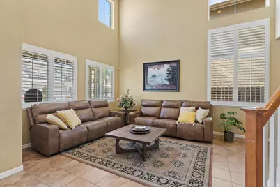 9404 Red Spruce Way, Elk Grove, CA 95624 - Photo 2