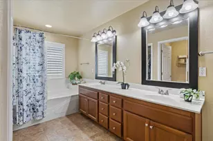 9404 Red Spruce Way, Elk Grove, CA 95624 - Photo 24