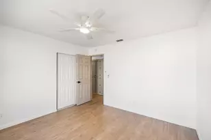 9801 Amenity Cir, Elk Grove, CA 95624 - Photo 16
