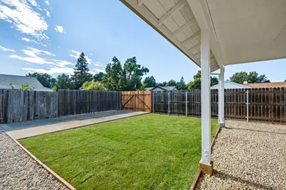 9801 Amenity Circle, Elk Grove, CA 95624 - Photo 38