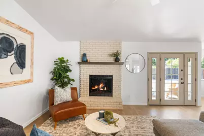 9801 Amenity Circle, Elk Grove, CA 95624 - Photo 12