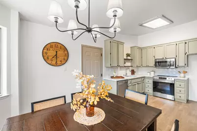 9801 Amenity Circle, Elk Grove, CA 95624 - Photo 34