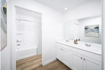 1678 N Abrozo Way, Plumas Lake, CA 95961 - Photo 2