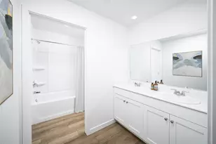 1678 N Abrozo Way, Plumas Lake, CA 95961 - Photo 2
