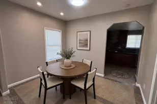 3123 Santa Cruz Wy, Sacramento, CA 95817 - Photo 8