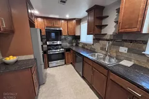 3123 Santa Cruz Wy, Sacramento, CA 95817 - Photo 10