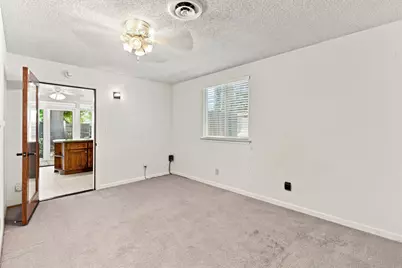9030 El Oro Plaza Drive, Elk Grove, CA 95624 - Photo 32