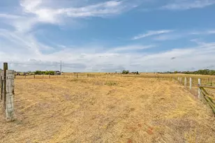 3639 Nisenan Ln, Wheatland, CA 95692 - Photo 8