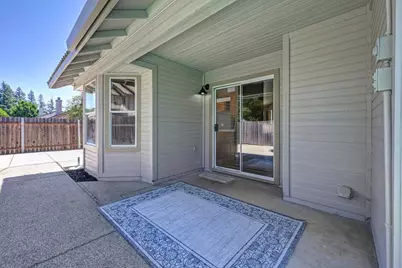 5982 Silver Shadow Circle, Sacramento, CA 95823 - Photo 10