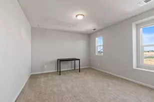 3186 Mabry Dr, Sacramento, CA 95835 - Photo 22