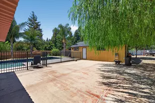 8033 Sunrise Blvd, Citrus Heights, CA 95610 - Photo 20
