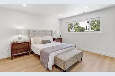 7716 Rotherton Way, Sacramento, CA 95823 - Photo 14