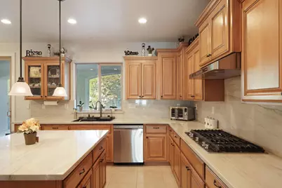 9949 Dove Shell Way, Elk Grove, CA 95757 - Photo 14