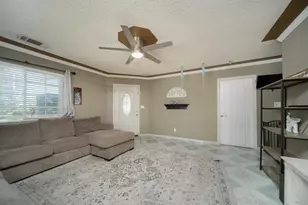 4583 E Harvest Rd, Acampo, CA 95220 - Photo 4