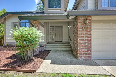 101 Cloverdale Court, Roseville, CA 95661 - Photo 4
