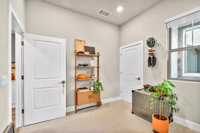 1661 Spring Street #421, Davis, CA 95616 - Photo 16