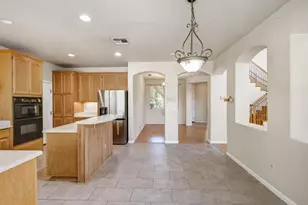 10857 Bianco Way, Rancho Cordova, CA 95670 - Photo 18