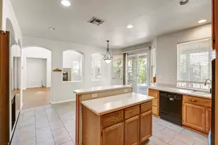 10857 Bianco Way, Rancho Cordova, CA 95670 - Photo 16