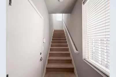 434 Crate Avenue, Sacramento, CA 95818 - Photo 6