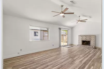1348 E D Street, Oakdale, CA 95361 - Photo 6