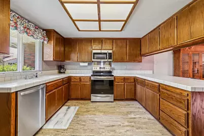 435 Cedar River Way, Sacramento, CA 95831 - Photo 16