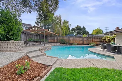 255 Diamond Oaks Rd, Roseville, CA 95678 - Photo 26