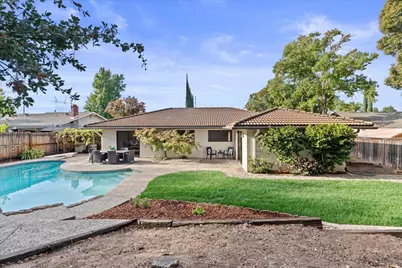 255 Diamond Oaks Rd, Roseville, CA 95678 - Photo 34