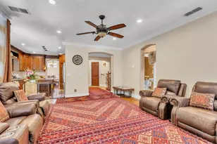 6009 Roswitha Ct, Carmichael, CA 95608 - Photo 16