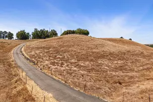 8251 N Waverly Rd, Linden, CA 95236 - Photo 26