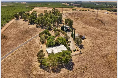 8251 N Waverly Road, Linden, CA 95236 - Photo 14