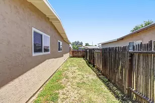3808 Moonbeam Dr, Sacramento, CA 95827 - Photo 36