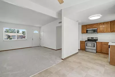 3808 Moonbeam Drive, Sacramento, CA 95827 - Photo 10