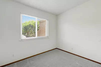3808 Moonbeam Drive, Sacramento, CA 95827 - Photo 22
