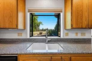 18514 Lake Forest Dr, Penn Valley, CA 95946 - Photo 26