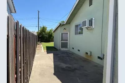 726 Louie Avenue, Lodi, CA 95240 - Photo 14