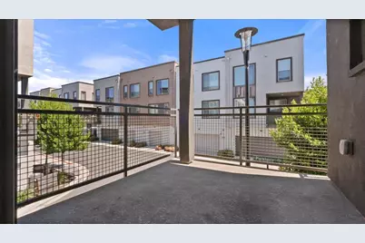 25423 Parklane Drive, Hayward, CA 94544 - Photo 32
