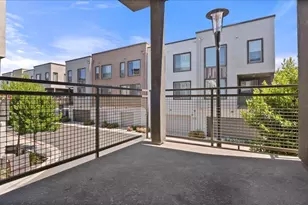 25423 Parklane Dr, Hayward, CA 94544 - Photo 32