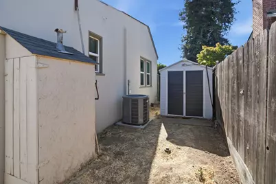 1999 Highland Drive, Merced, CA 95340 - Photo 30