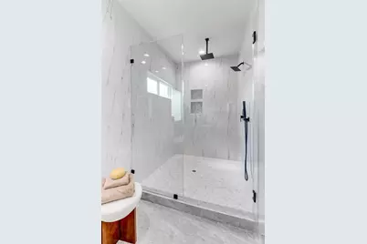 710 Hillcrest Avenue, Roseville, CA 95678 - Photo 36