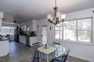 3204 Back Cir, Sacramento, CA 95821 - Photo 12