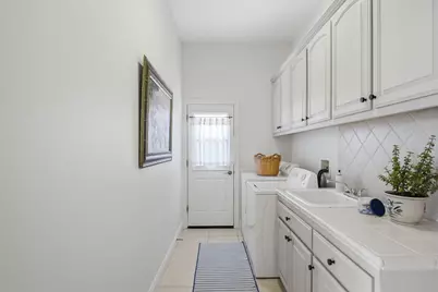 2835 Castleview Drive, Turlock, CA 95382 - Photo 16